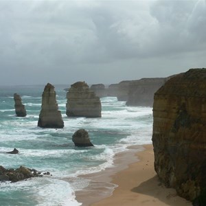 "Twelve" Apostles, looking west