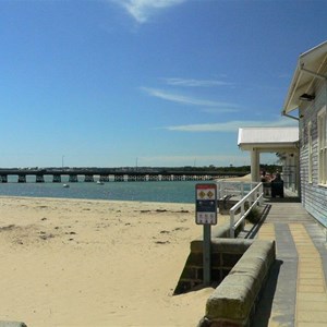 Barwon Heads - boathouse and bridge