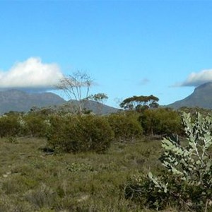 Caps of cloud form over Bluff Knoll