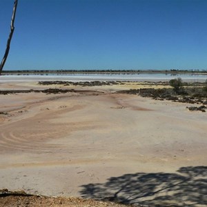 Salt Lake scenery in the Lake Grace area