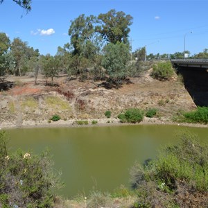 New(er) bridge over Darling River, Wilcanna