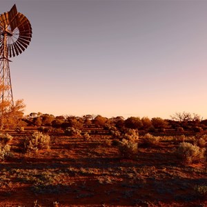 Windmill - Speaks The Aussie Outback Beautifully