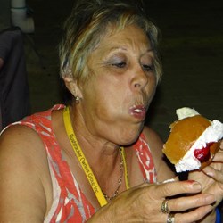 Quiznight game.  Eating cream bun without licking your lips.!!!