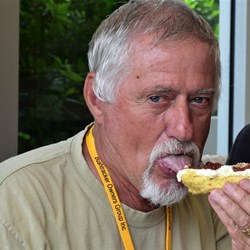 Tongue licking good D 2 - Nerada Tea Factory