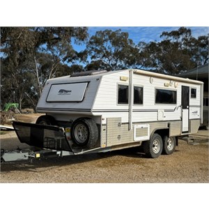 2013 Bushtracker 20ft