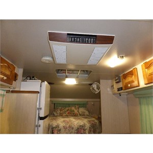 Fridge, Smoke Detector, Air Con, 4 Seasons Hatch, Q/Size I/Spring Mattress/ Fan, Lighting, O/H Cupboards