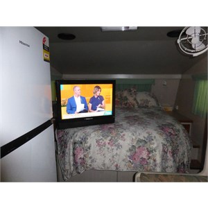 Free 2 Air or Sat TV or Videos