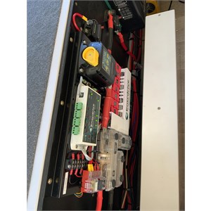300ah Lithium battery and controller