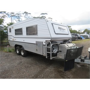 2019 Bushtracker Custom Layout 5.8 (19ft)