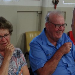 Stephen & Robyn having a good laugh at the entertainment.