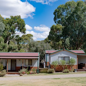 Deluxe 2 bedroom garden view cabins