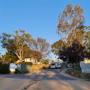 Avoca Dell Caravan Park