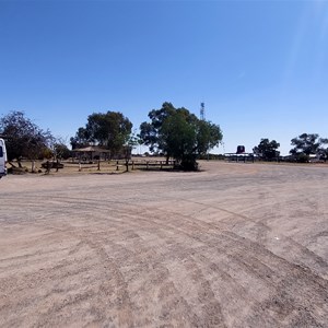 Kulgera Roadhouse & Caravan Park