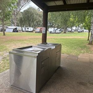 Fonty's Pool & Caravan Park