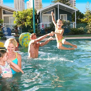 Family fun in the pool at Main Beach Tourist Park
