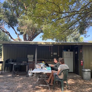 Grampians Paradise Camping & Caravan  Parkland