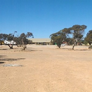 Caiguna Roadhouse - Day Use Area