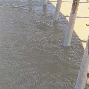 Turbulence at wharf piers