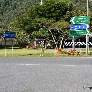 Junction Mossman-Daintree Rd & Cape Tribulation Rd