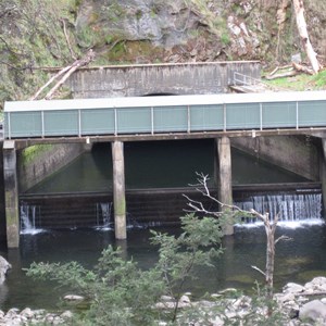 Tailwater tunnel outlet into T2 pondage