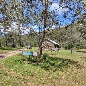 Old Geehi Hut and Campground - Alpine Way Geehi