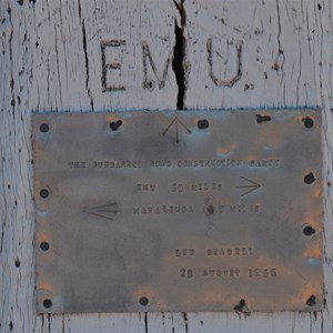 Len's Emu Blaze Tree