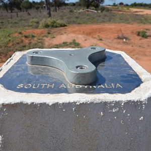 State Border Wentworth Road