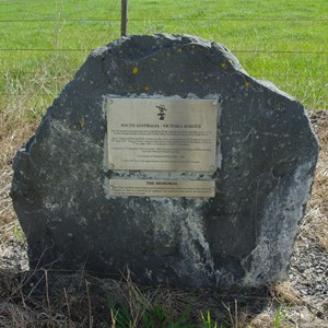 State Border Glenelg River Road