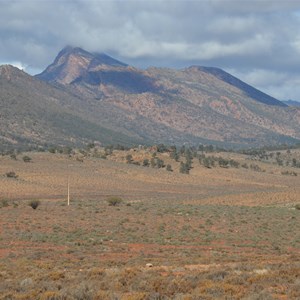 Early Settlers and Surveyors Memorial