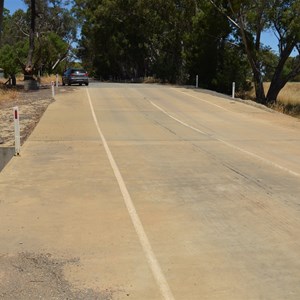 Mortlock Bridge