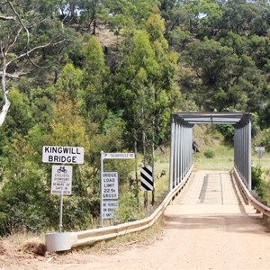 Approaching Kingwill Bridge