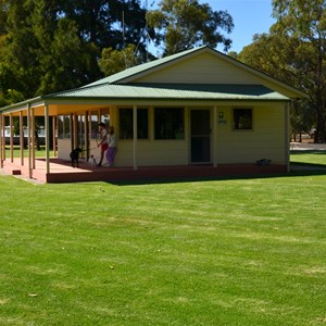 Lock 5 and Weir Renmark