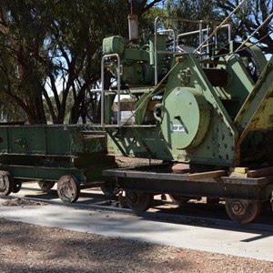 Lock 5 and Weir Renmark