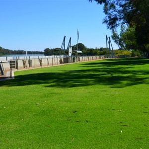 Lock 4 & Weir - Bookpurnong