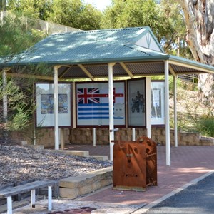 Lock 3 & Weir - Overland Corner