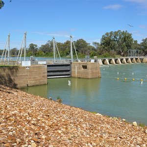 Lock 3 & Weir - Overland Corner