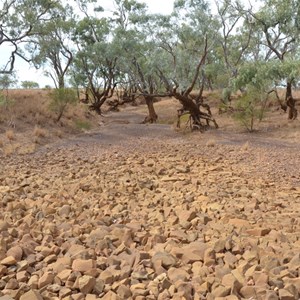 Combo Waterhole Carpark well defined track to follow to the waterhole