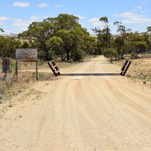 Pekina Creek Reservoir Turnoff 