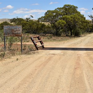 Pekina Creek Reservoir Turnoff 