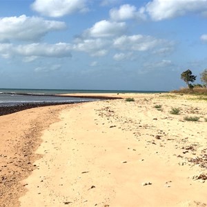 Beach @ Rainbow Cliff NT