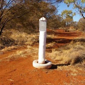 Len Beadell Marker