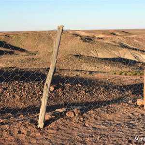 Dog Fence Information Sign - The Breakaways