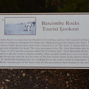 Bascombe Rocks Lookout