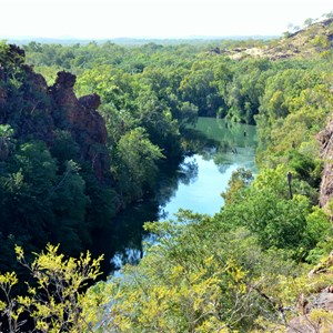 Lower Gorge Lookout & Rest Area