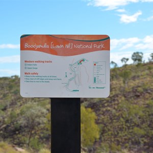 Upper Gorge Walk Track Junction Sign