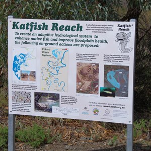 Katfish Reach Information Sign