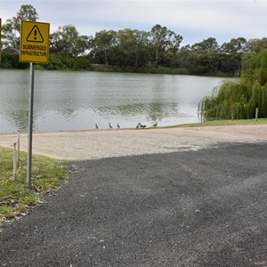 Martins Bend Boat Ramp