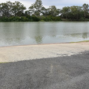 Martins Bend Boat Ramp