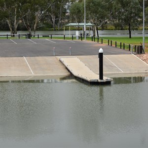 Berri Marina Boat Ramp