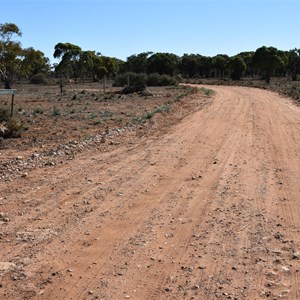 Closed Gate - 3rd heading north to Gluepot Reserve